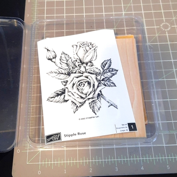 Stipple Rose new condition Stampin up rubber stamp from 2002! - Picture 1 of 3